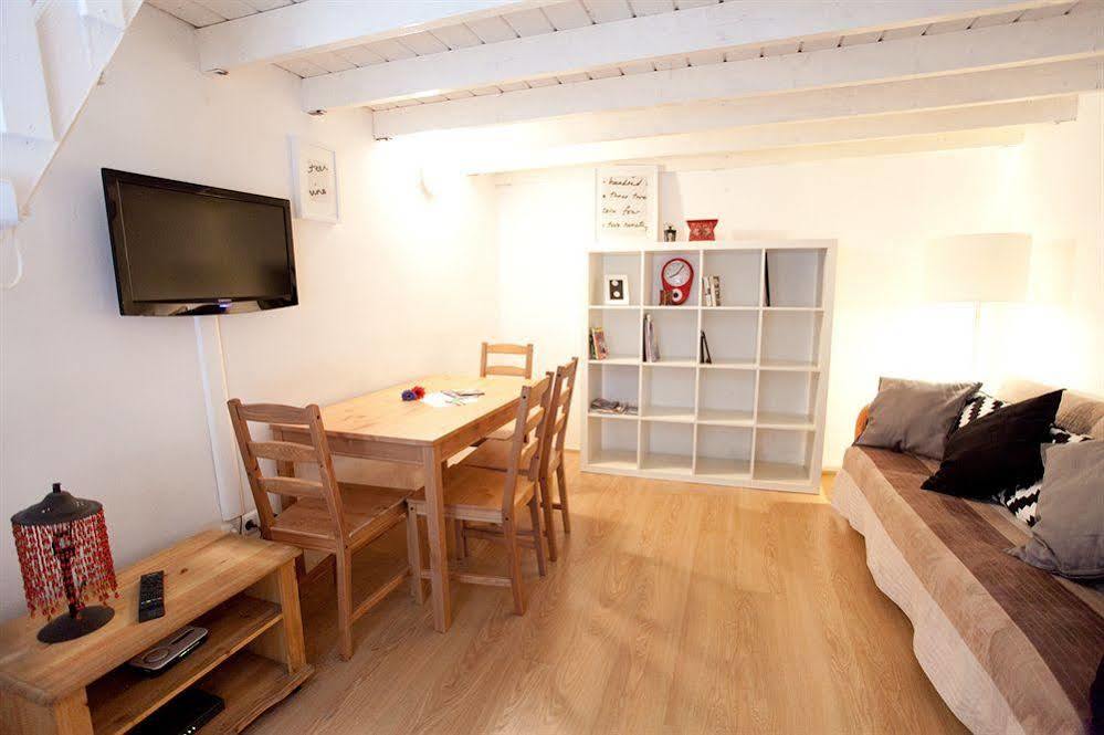 Easy Flat Opera Apartment *